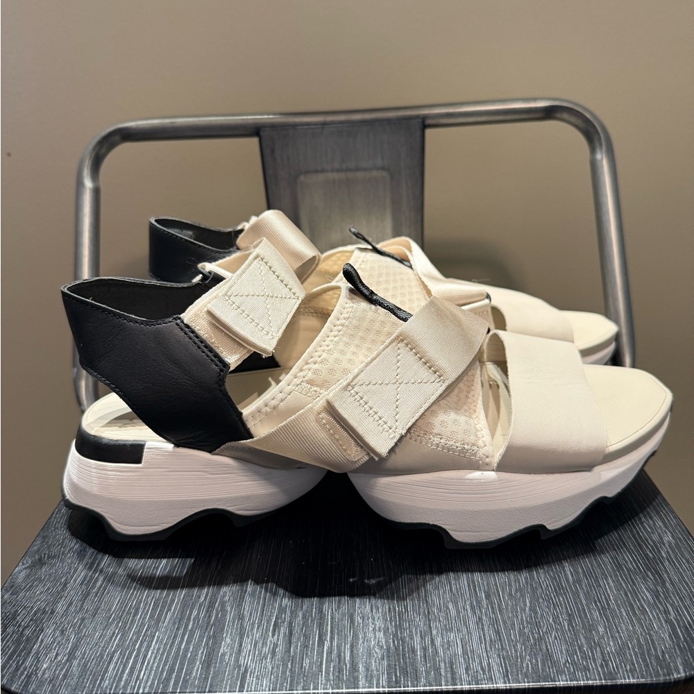 Sorel Women's Kinetic Impact Sandals Sz 12 - Picture 2 of 10